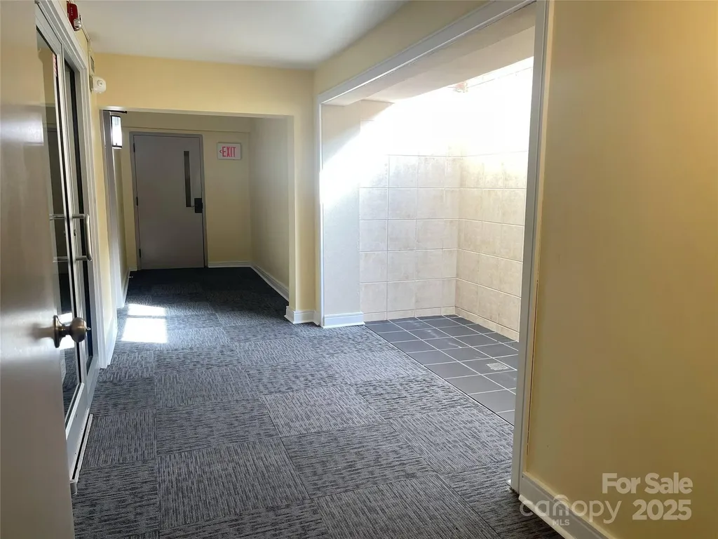 37 Hiawassee Street Asheville NC 28801