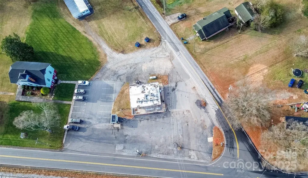 9140 Nc Hwy 90 Highway E Stony Point NC 28678