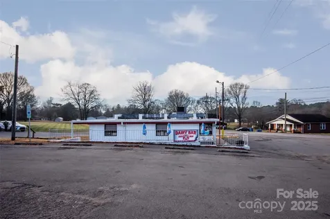 9140 Nc Hwy 90 Highway E Stony Point NC 28678