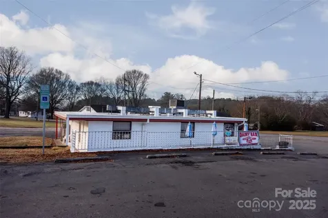 9140 Nc Hwy 90 Highway E Stony Point NC 28678