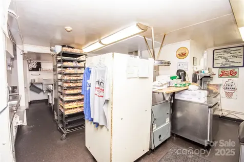 9140 Nc Hwy 90 Highway E Stony Point NC 28678