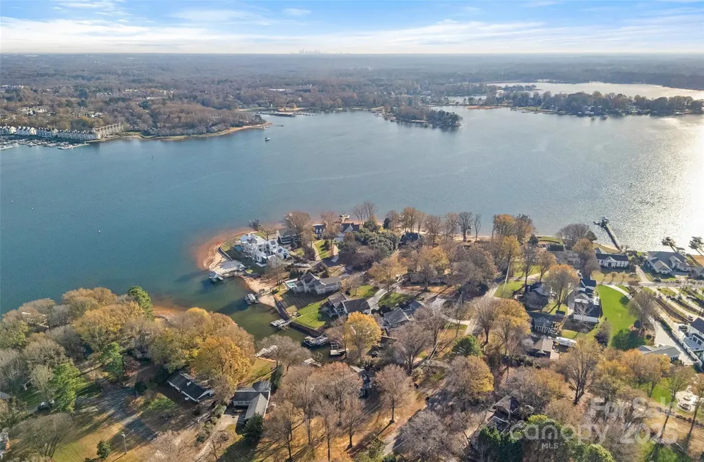 18032 Nantz Road Cornelius NC 28031