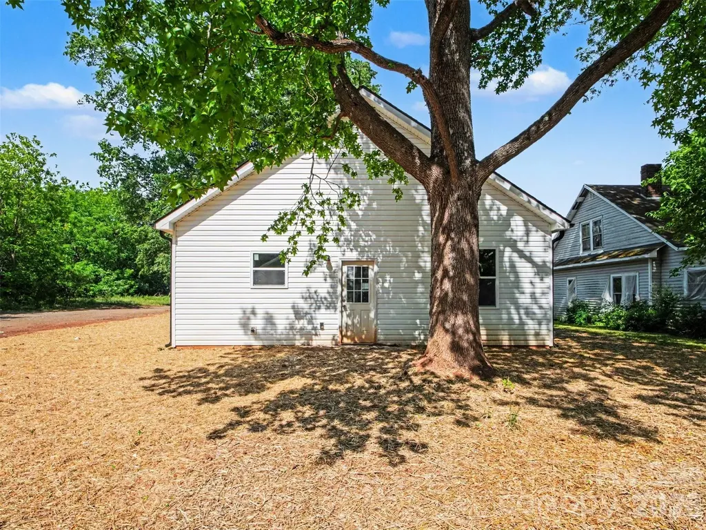 113 W Spencer Street East Spencer NC 28039