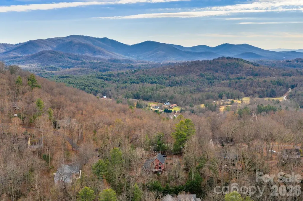 125 Buffalo Trail Asheville NC 28805