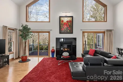 125 Buffalo Trail Asheville NC 28805