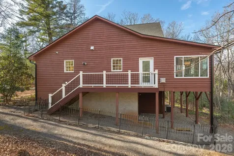 125 Buffalo Trail Asheville NC 28805