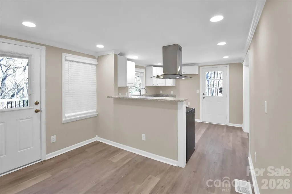 2823 Jt Posse Drive Claremont NC 28610