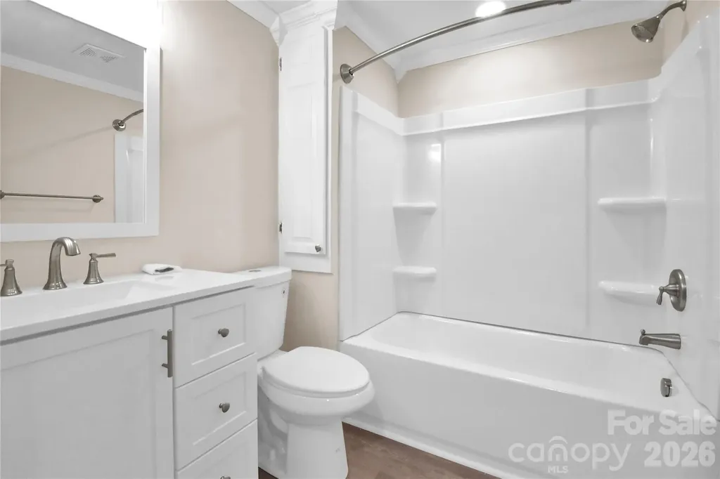 2823 Jt Posse Drive Claremont NC 28610