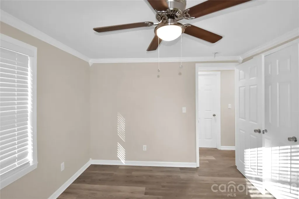 2823 Jt Posse Drive Claremont NC 28610