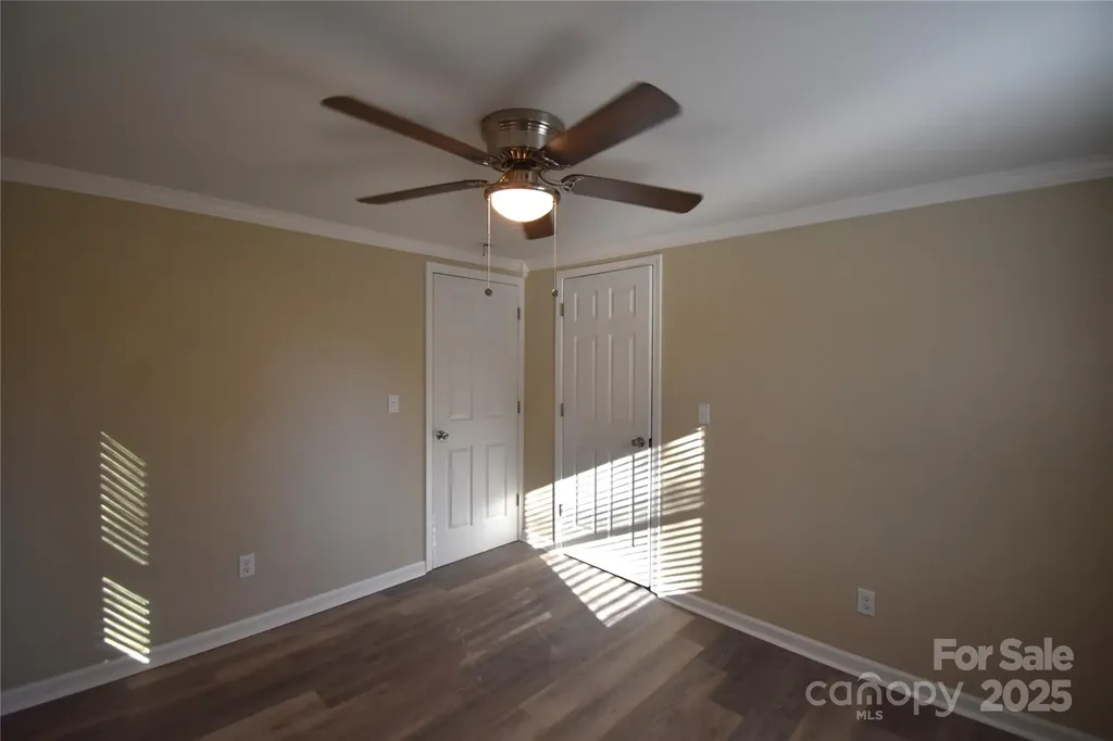 2823 Jt Posse Drive Claremont NC 28610