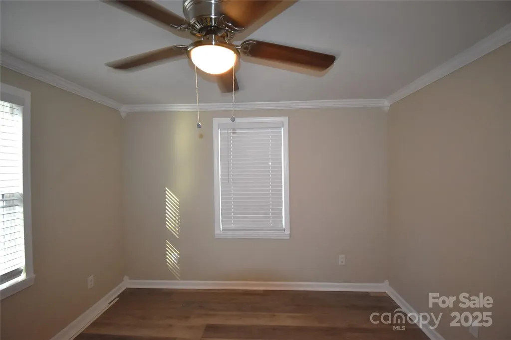 2823 Jt Posse Drive Claremont NC 28610
