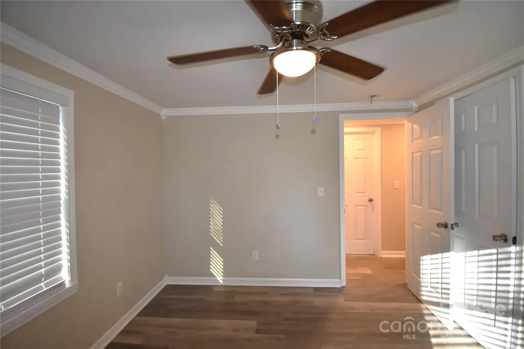 2823 Jt Posse Drive Claremont NC 28610