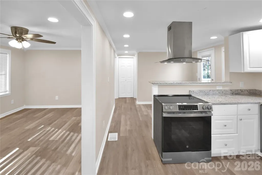 2823 Jt Posse Drive Claremont NC 28610