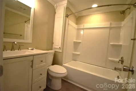 2823 Jt Posse Drive Claremont NC 28610
