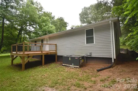 2823 Jt Posse Drive Claremont NC 28610