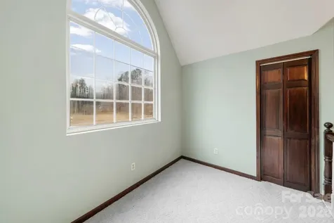 6650 Dellwood Drive Kannapolis NC 28081