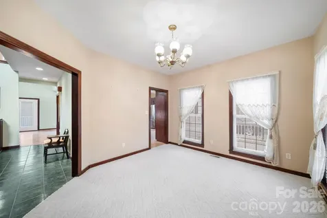 6650 Dellwood Drive Kannapolis NC 28081