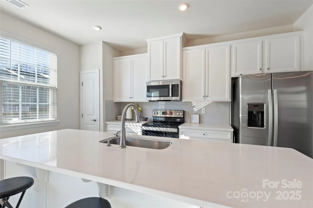 2016 Tupelo Grove Lane Gastonia NC 28054