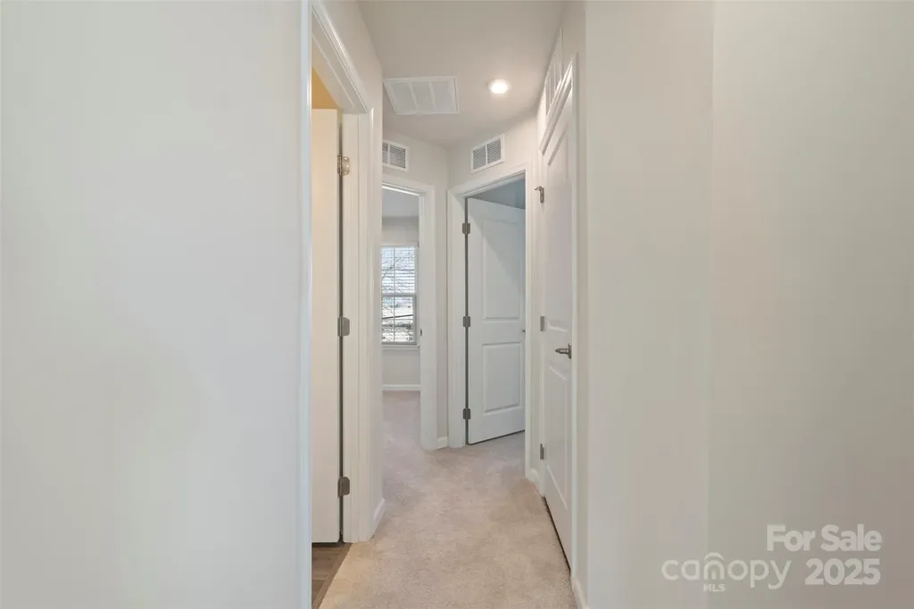 2016 Tupelo Grove Lane Gastonia NC 28054