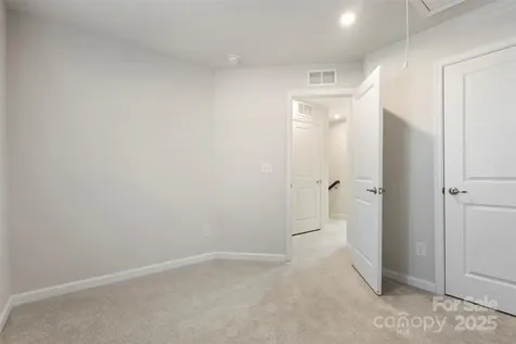 2016 Tupelo Grove Lane Gastonia NC 28054