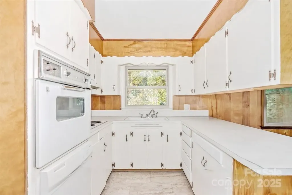 1303 Hunt Street Shelby NC 28152