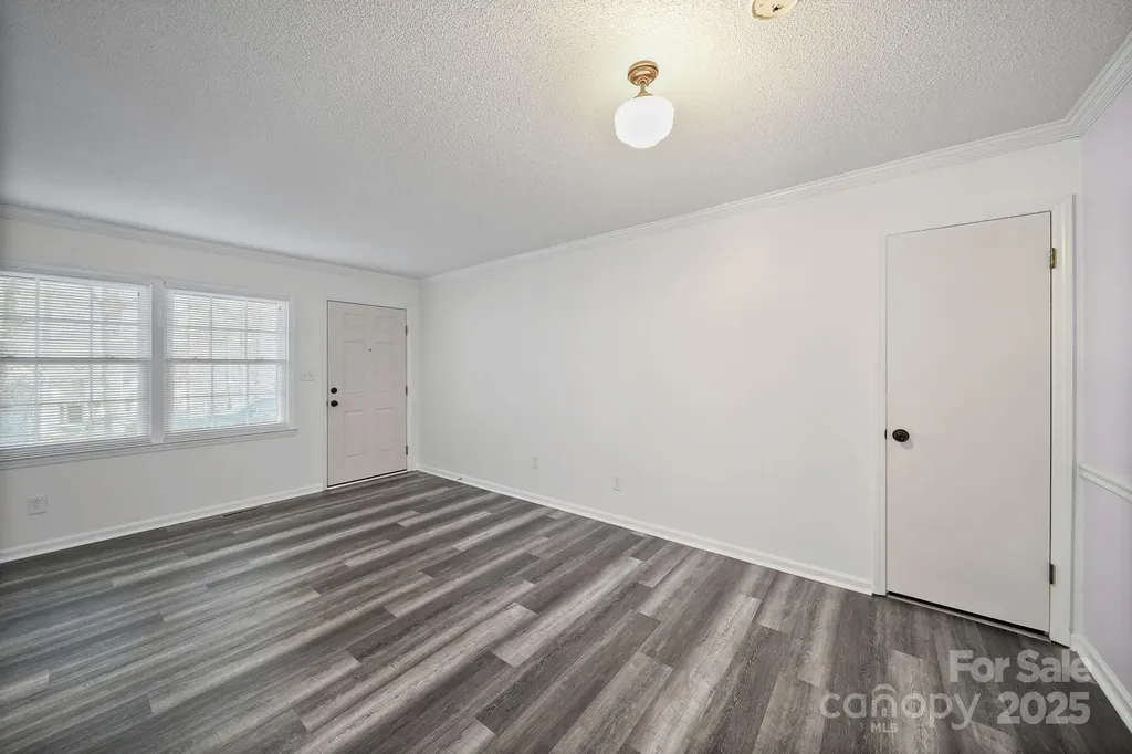 855 Nottingham Drive Gastonia NC 28054