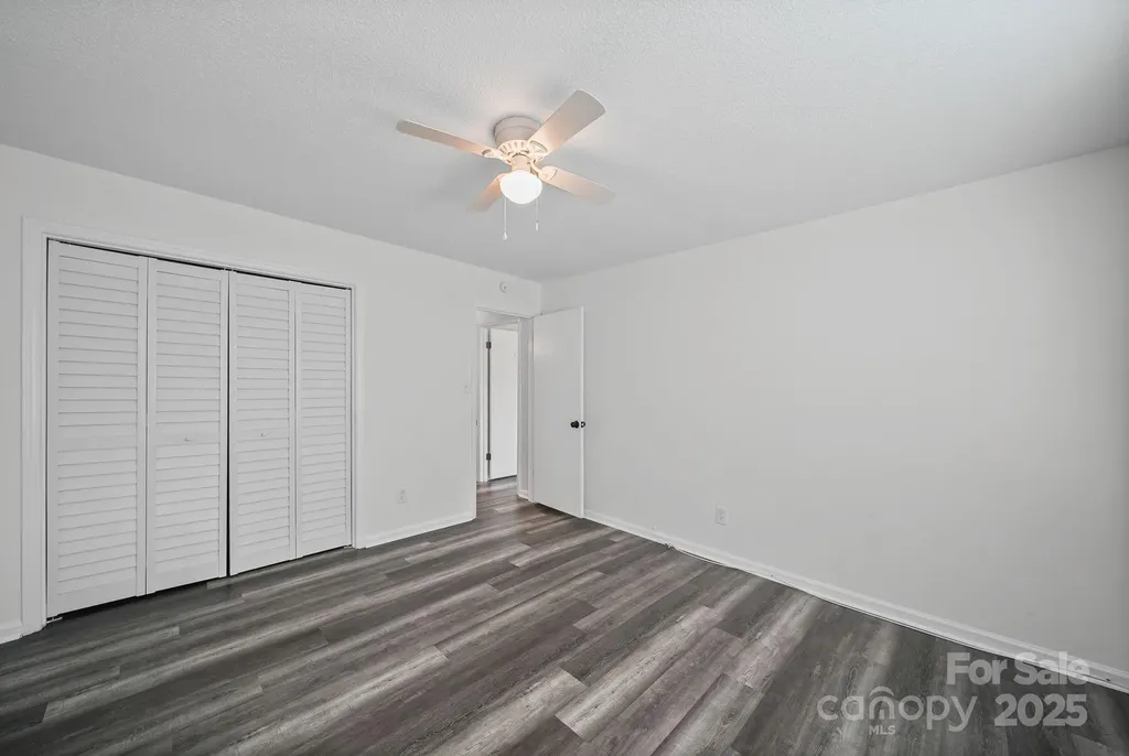855 Nottingham Drive Gastonia NC 28054