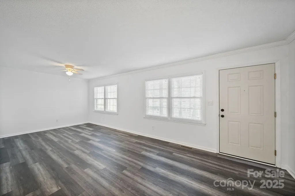 855 Nottingham Drive Gastonia NC 28054