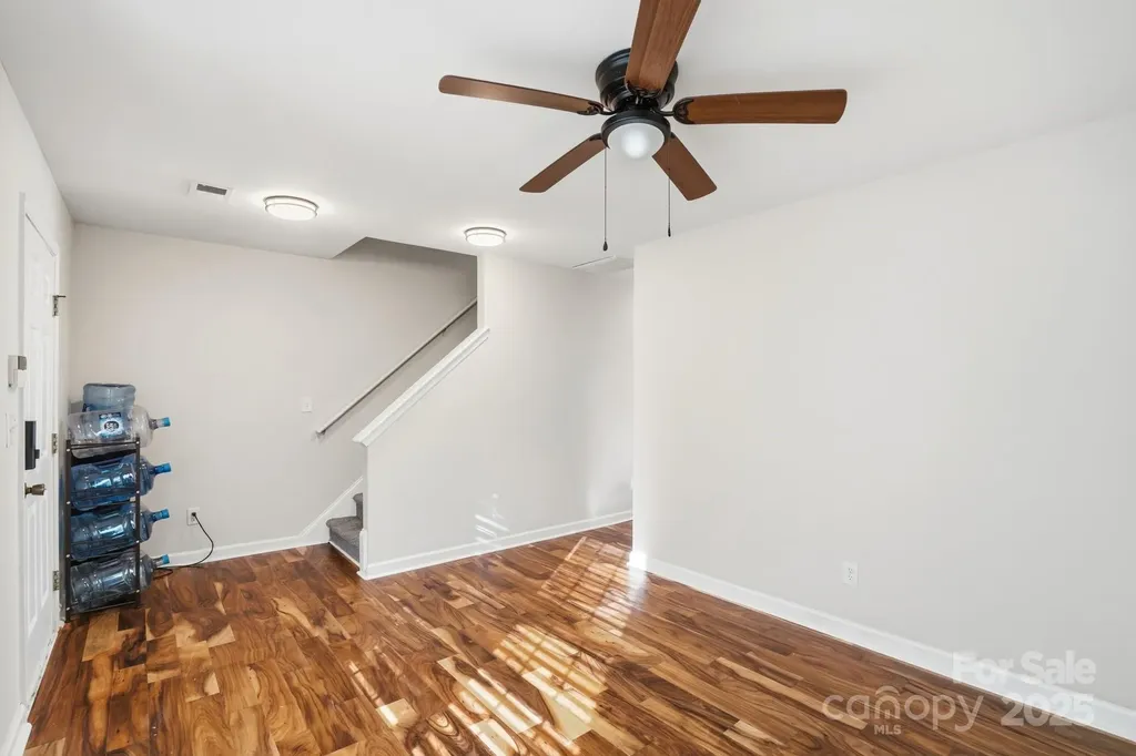 3855 Glenlea Commons Drive Charlotte NC 28216