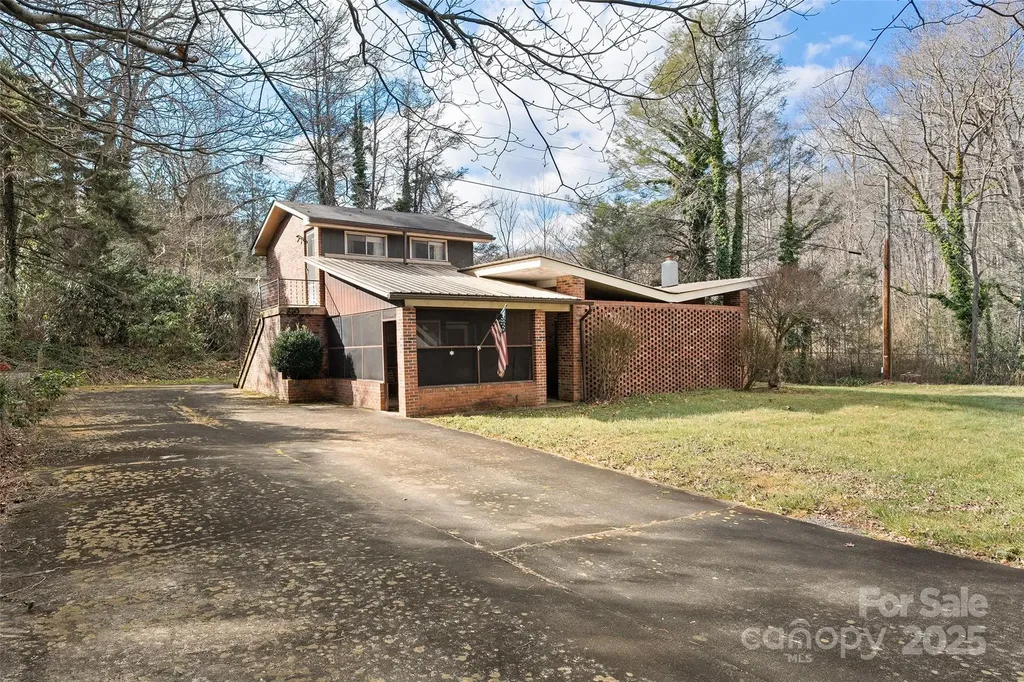20826 Great Smoky Mountain Expressway Waynesville NC 28786