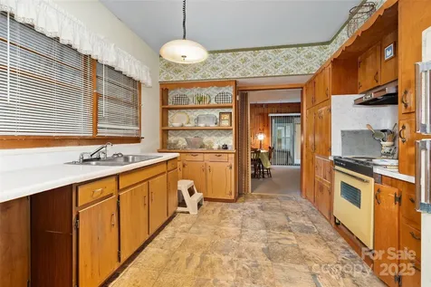 20826 Great Smoky Mountain Expressway Waynesville NC 28786