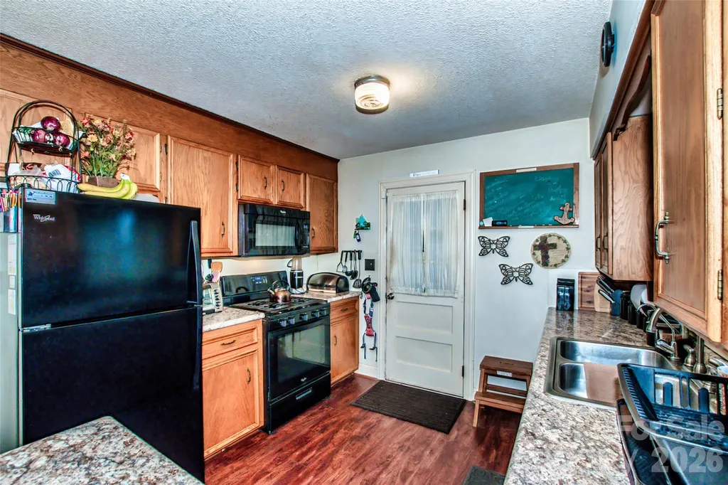 516 S Mulberry Street Statesville NC 28677