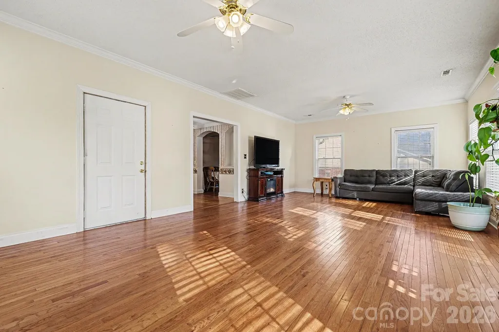 4057 Leafmore Street Concord NC 28027