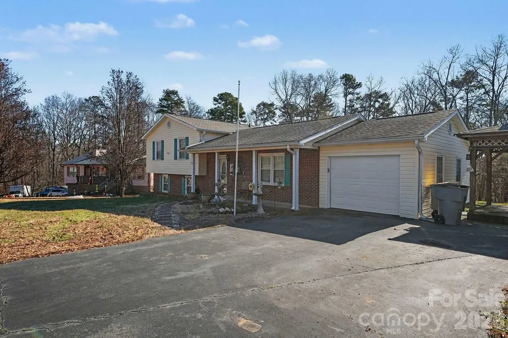 4057 Leafmore Street Concord NC 28027