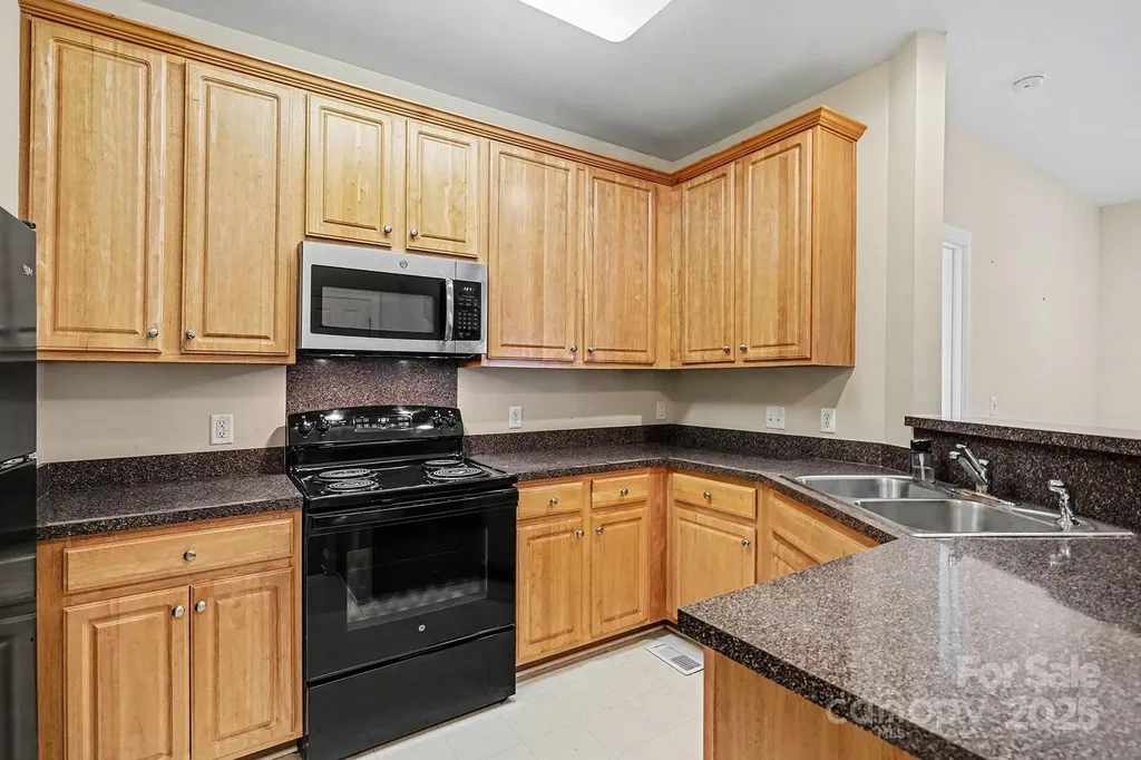 6812 Park Place Drive Charlotte NC 28262