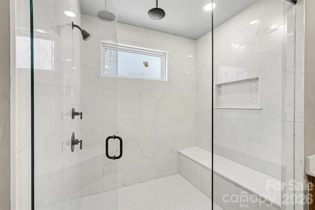 2418 Crestview Drive Charlotte NC 28216