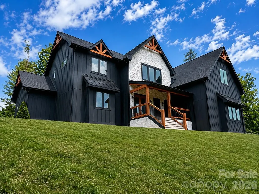 25 Emory Paige Road Weaverville NC 28787