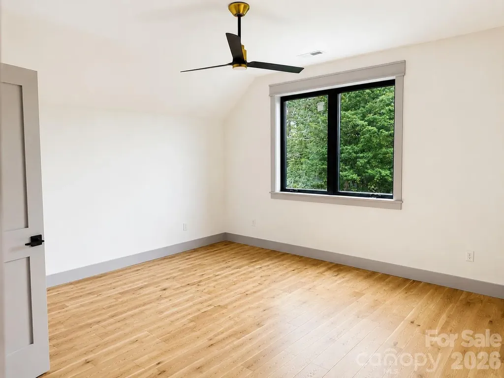 25 Emory Paige Road Weaverville NC 28787