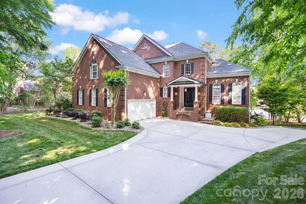 4685 Eagle Pointe Court Denver NC 28037