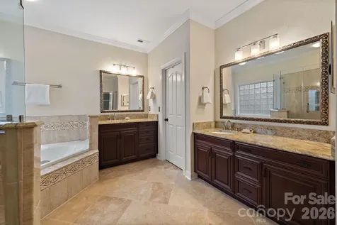 4685 Eagle Pointe Court Denver NC 28037