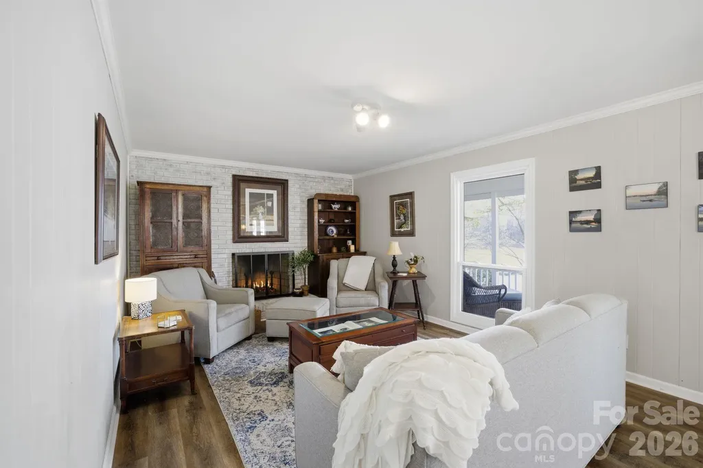122 Lily Pad Loop Troutman NC 28166