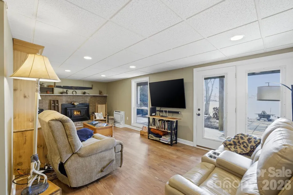 122 Lily Pad Loop Troutman NC 28166