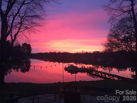 122 Lily Pad Loop Troutman NC 28166