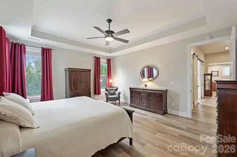 9610 Cresswind Boulevard Charlotte NC 28215