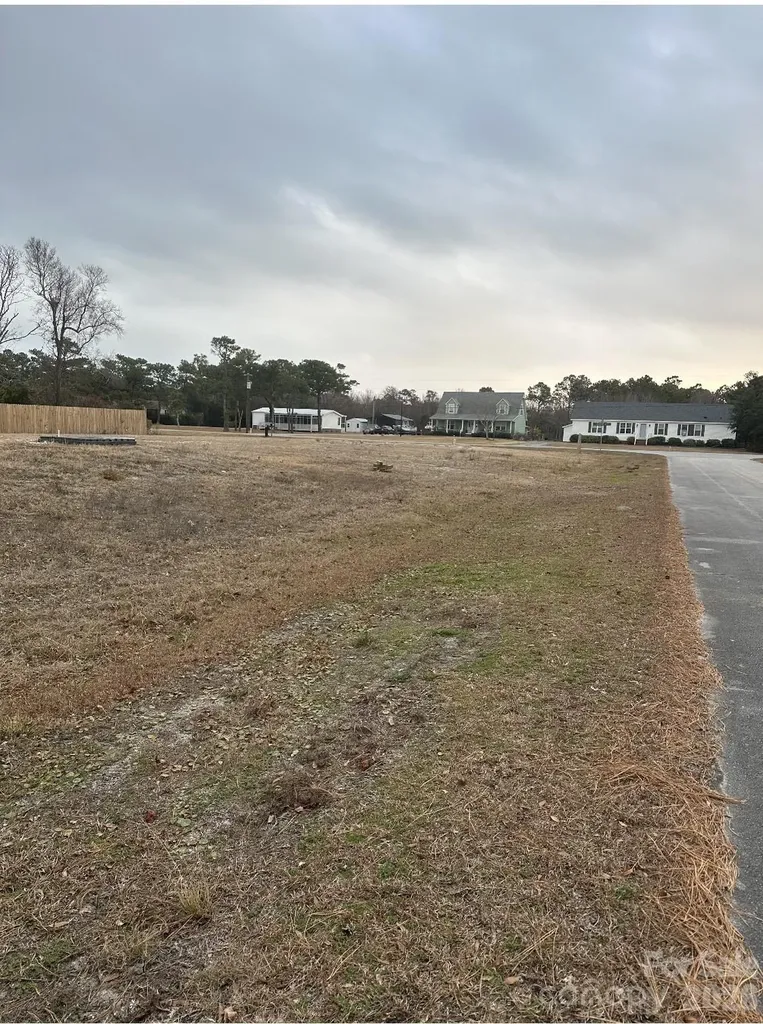 108 Clara Crossroad Harkers Island NC 28531