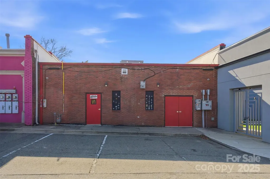 334 W Main Avenue Gastonia NC 28052