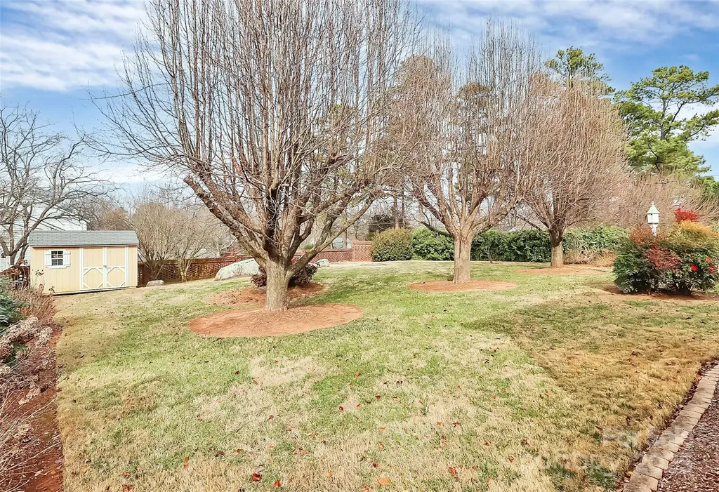 2468 Shaw Avenue Gastonia NC 28054