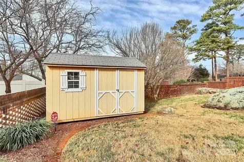 2468 Shaw Avenue Gastonia NC 28054