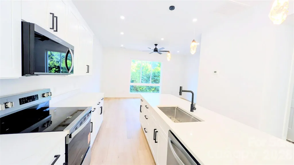 45 Richland Street Waynesville NC 28786