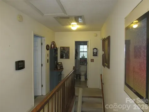 19 Westminster Drive Asheville NC 28804